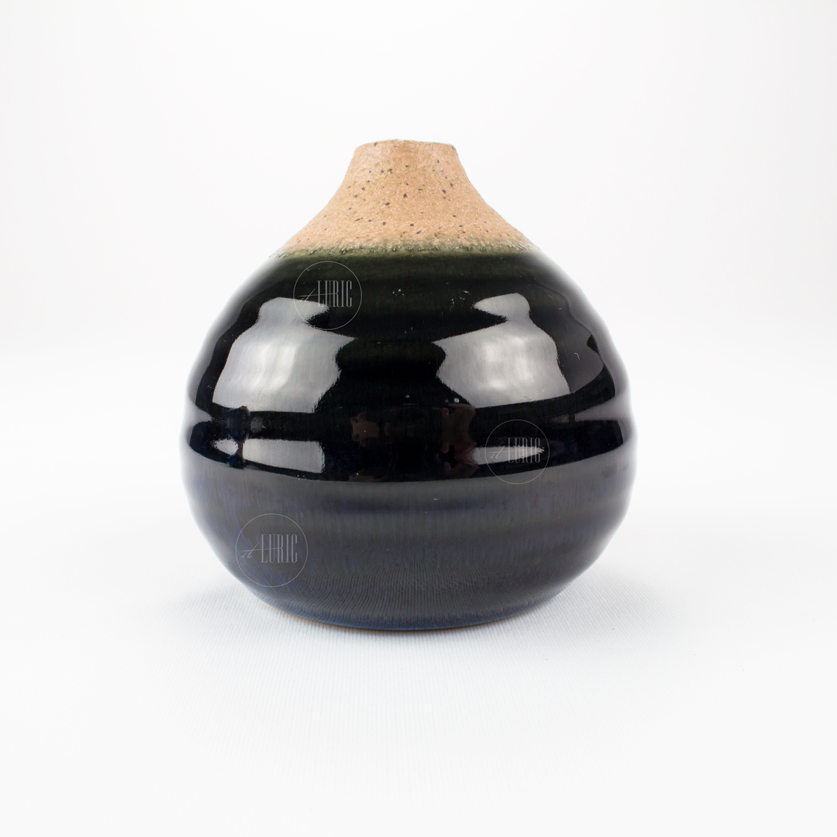 Vaso de cerâmica pequeno degrade