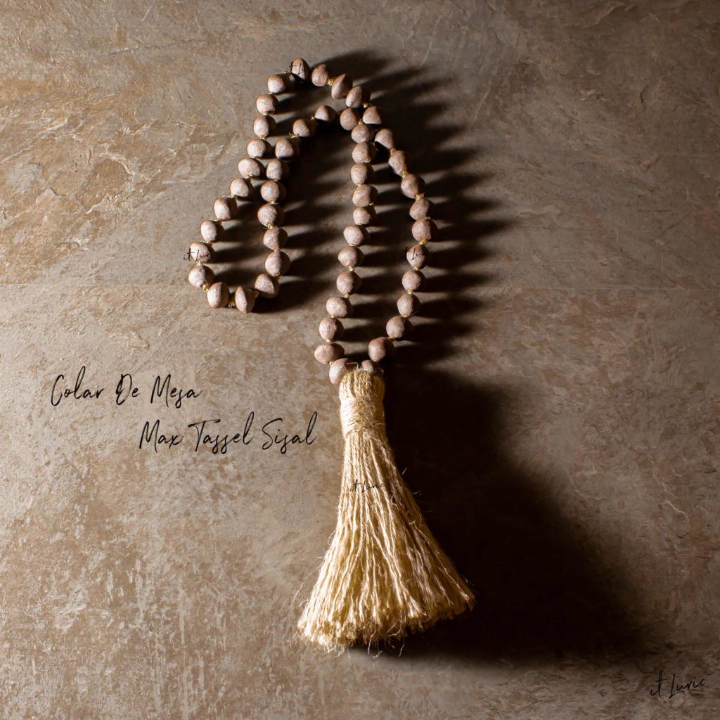 COLAR DE MESA MAX TASSEL SISAL (1)