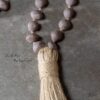 COLAR DE MESA MAX TASSEL SISAL (3)