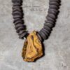 COLAR CERÂMICA OLHO DE TIGRE-P (3)
