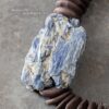 COLAR CERÂMICA PRETA COM CIANITA AZUL-G (5)