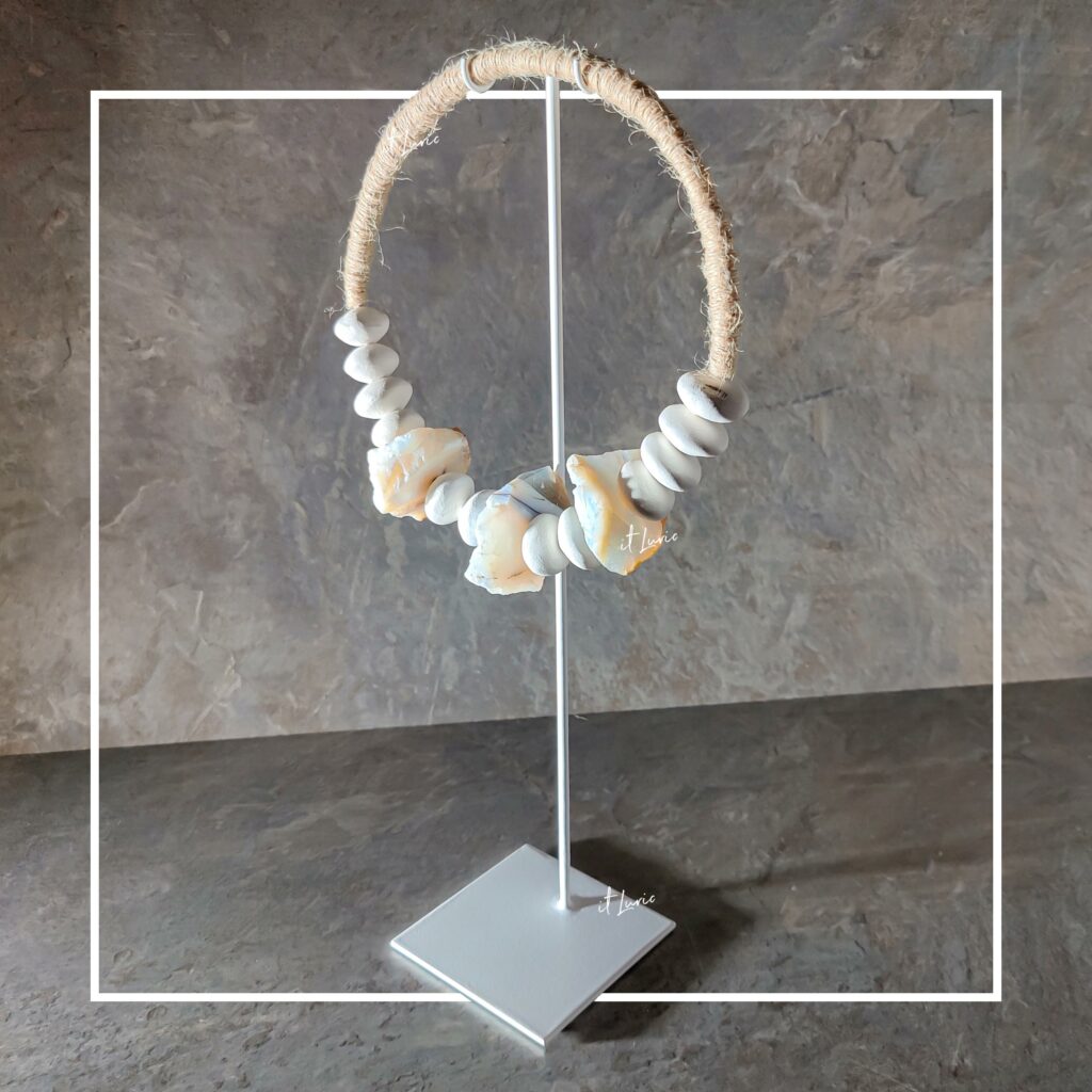 Colar Porcelana Ágata Opalada Com Pedestal Branco (1)