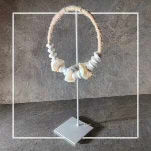 Colar Porcelana Ágata Opalada Com Pedestal Branco (1)