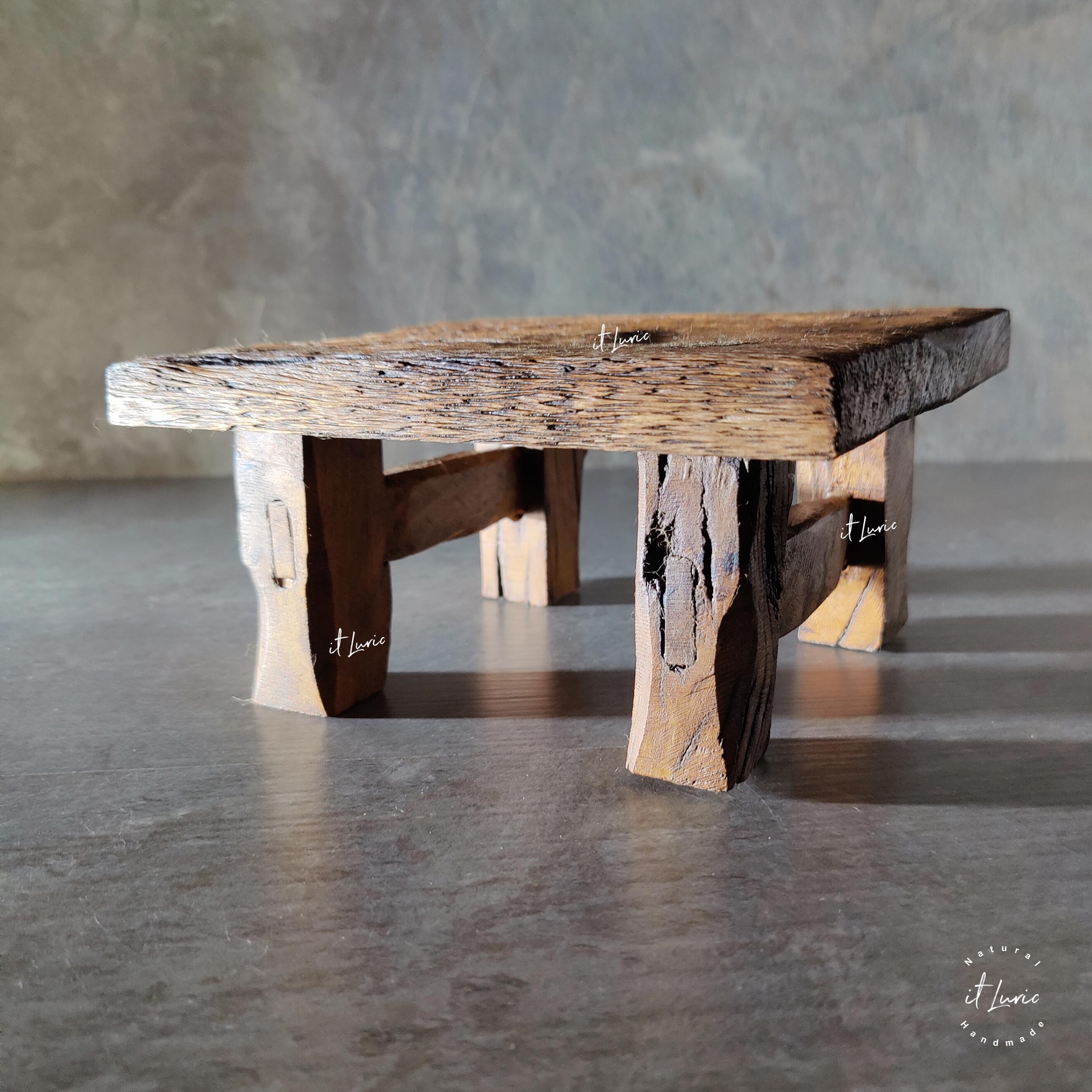 Mini Banquinho Decorativo Madeira – 19×18,5x10cm (2)